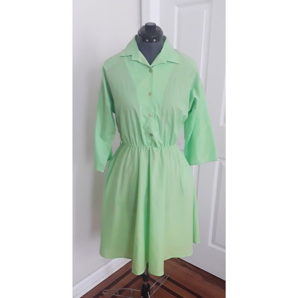 Vintage Dresses & Skirts - Vicki Wayne's Vintage 80s Day Dress Green Size 10